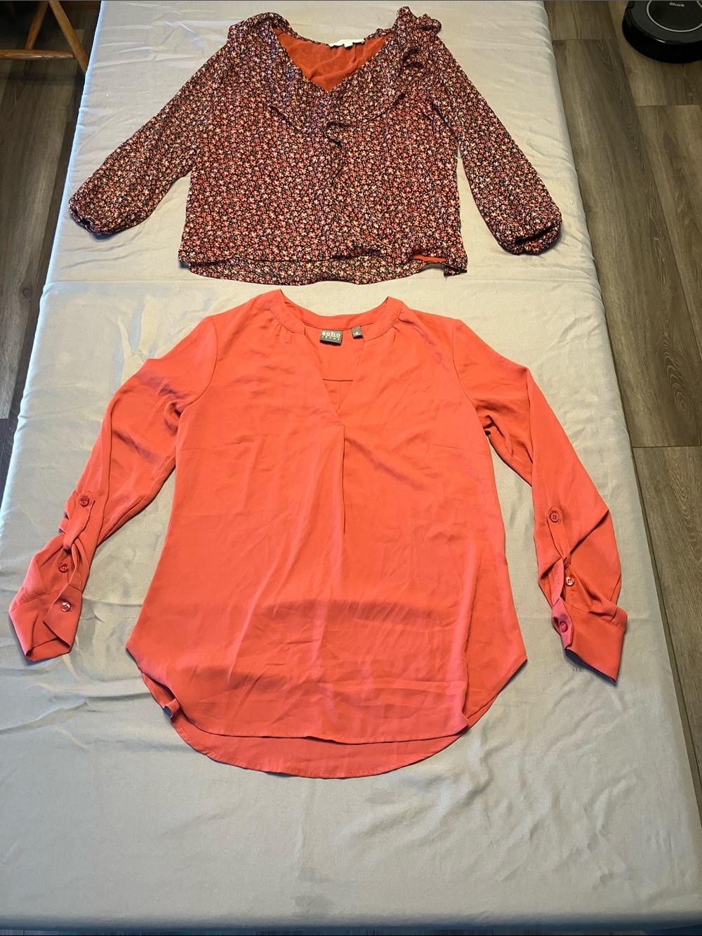 Women’s Shirt Bundle- 2 Shirts - XS